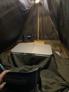 おこもりキャンプのコタツ