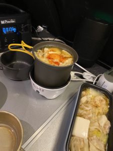 車中飯
