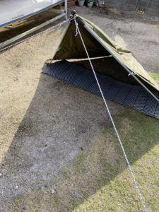 ルーマニア軍のポンチョテント