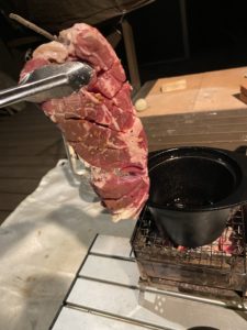 厚着りステーキ