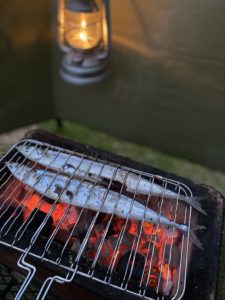 サンマの炭焼き