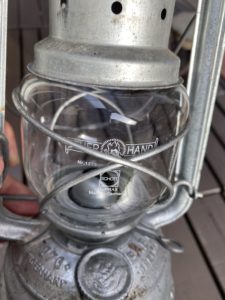 フュア―ハンドランタンのホヤ