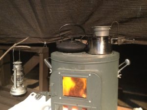 薪ストーブで熱燗