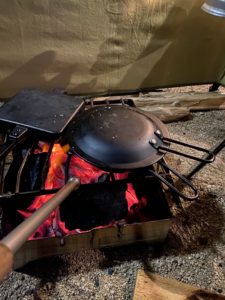 バウルーとフライパン