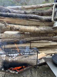 尾上製作所ファイヤウッドストッカー