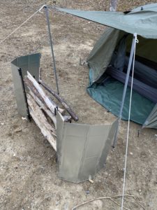 尾上製作所ファイヤウッドストッカー