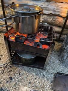 カマド型焚火台