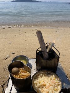 無人島キャンプ飯