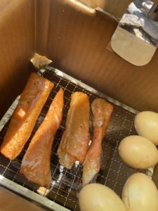 段ボール燻製器