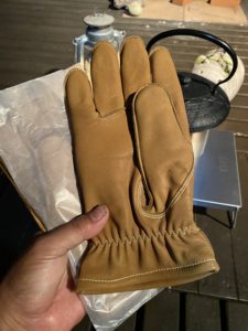 エルマージョイ山羊皮皮手袋