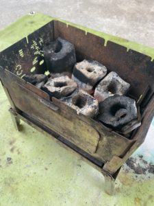 B-6君で火を熾す