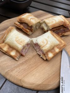 Toffy「ハーフホットサンドメーカー」