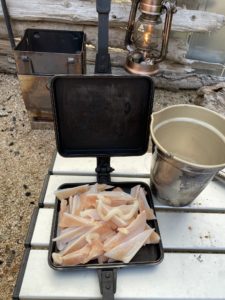 バウルーでやげんを焼く