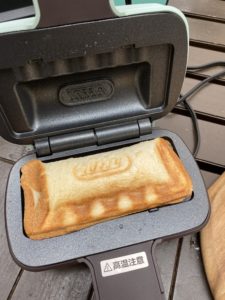 Toffy「ハーフホットサンドメーカー」