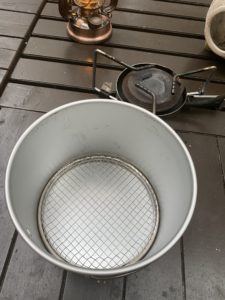 Daisoの網が蒸し器になる