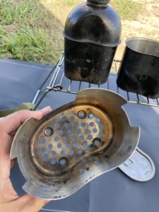 キャンティーンの焚火台