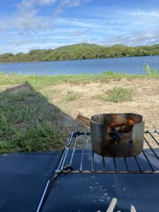 キャンティーンについてくる焚火台