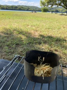 キャンティーン焚火台でペレット燃料を使ってみる