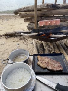 無人島ステーキ定食