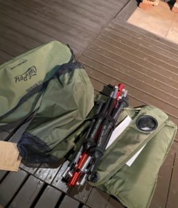 OutPortのコンパクトチェア