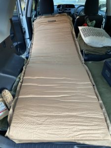 車中泊のマット