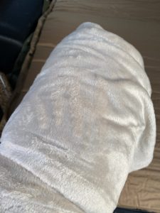車中泊用の毛布
