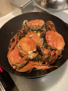蒸しガニ完成