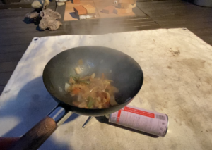 キャンプ中華鍋