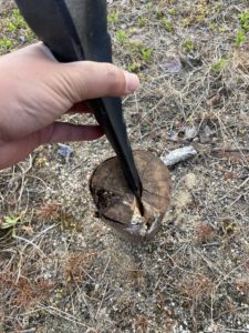 ねじりクサビで薪を割ってみる