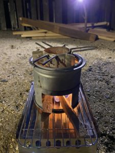 ミニかまどに点火