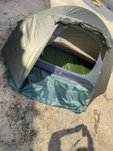 バンドックソロドームの中のキャンプマット