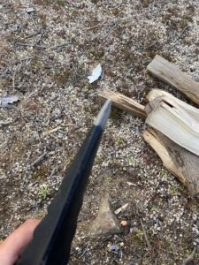 ねじりクサビの刃厚