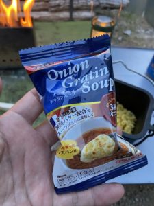 オニオンスープの素