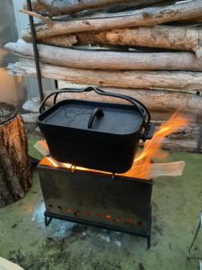 DODぷちもえファイヤーでキャプテンスタッグのミニダッチオーブンを使う