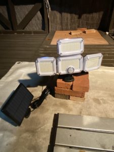 人感センサーライト