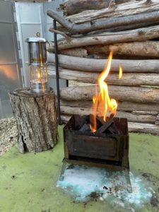 B-6君で火起こし