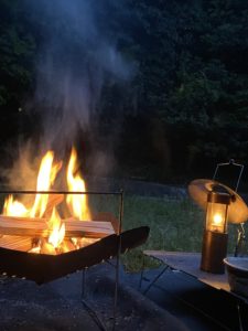 焚き火風景