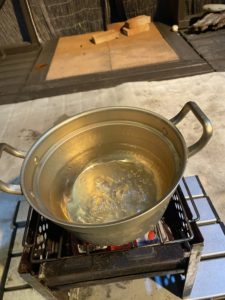 北陸アルミニウムの段付鍋13.5cm