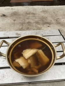 北陸アルミニウムの段付鍋13.5cmで鱧飯を炊く