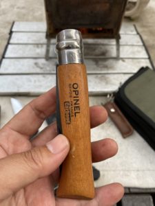 オピネルのナイフ