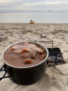 アルミパーソナルクッカーでカレー