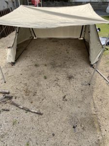 フィールドドアのパップテント