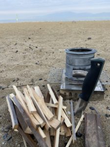 焚火の準備完成