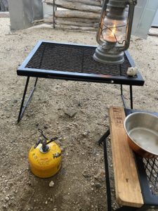 ヨーラーの焚き火テーブル