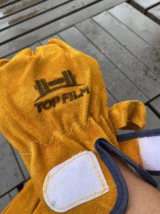 キャンプグローブ