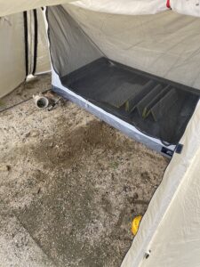 フィールドドアパップテントのインナーテント