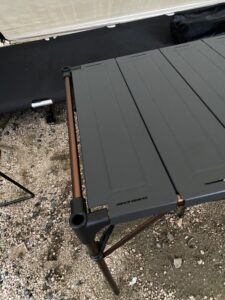 Moon Lence のキャンプテーブル