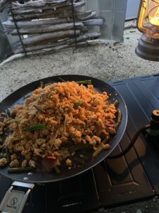 ビビンバチャーハン投入!