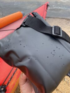 防水ショルダーバック