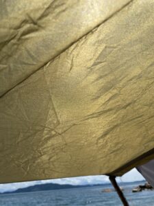 バンドックの中から日差しを感じる